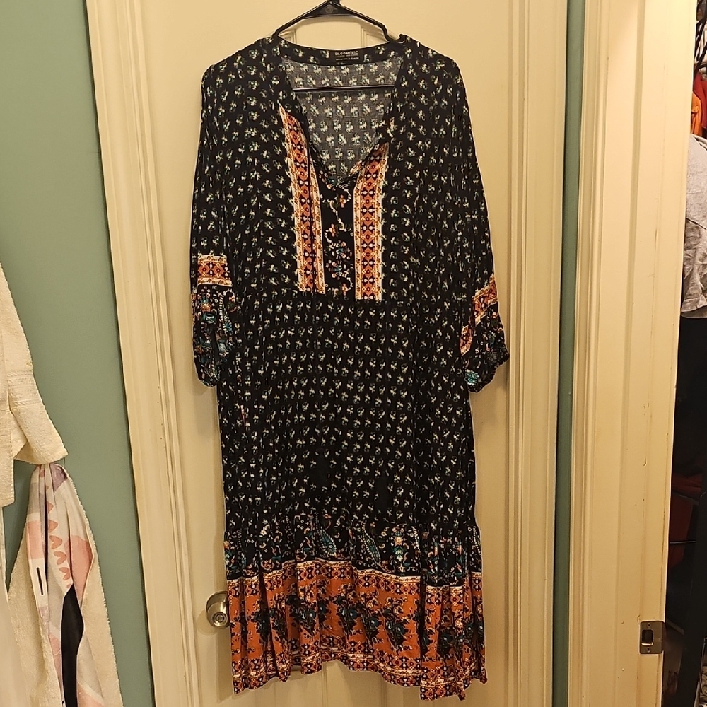 BloomChic Navy Blue and Peach  3/4 Sleeve Sundress 100% Rayon Minimal Stretch
